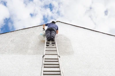 Peinture extérieure à Montfrin — façades et ravalement
